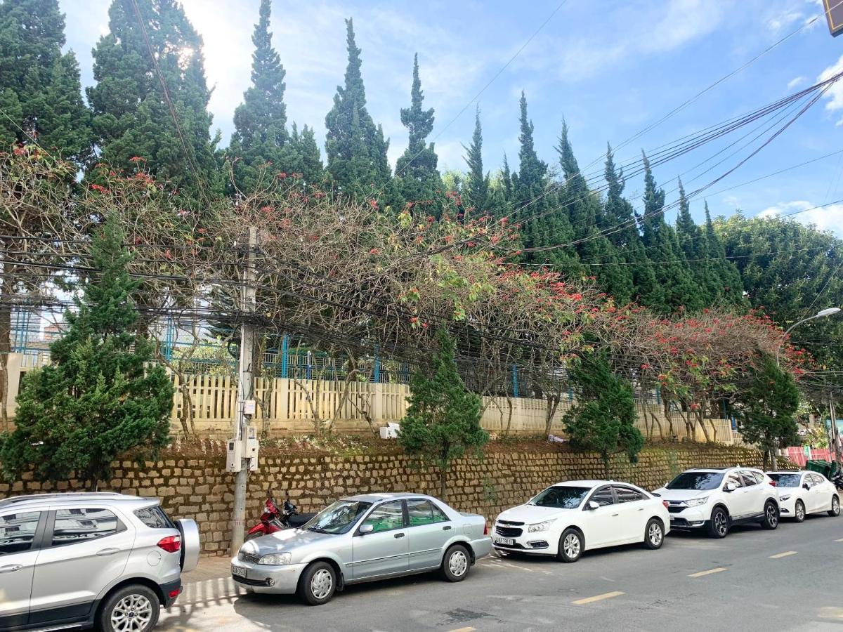 Khach San Xuan Quynh Hotel Да Лат Екстериор снимка