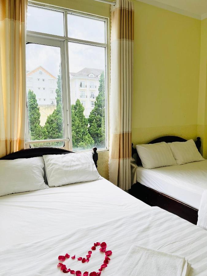 Khach San Xuan Quynh Hotel Да Лат Екстериор снимка