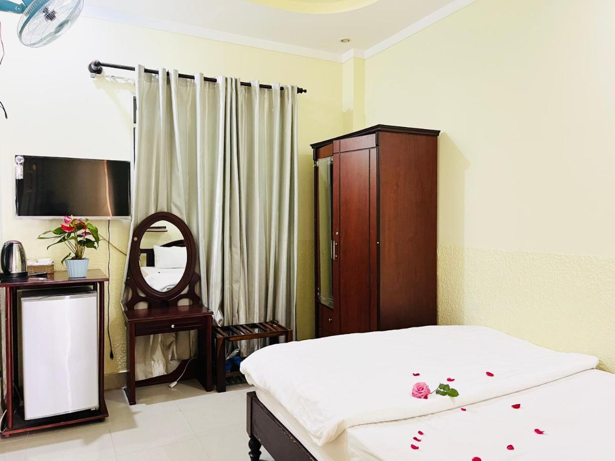 Khach San Xuan Quynh Hotel Да Лат Екстериор снимка