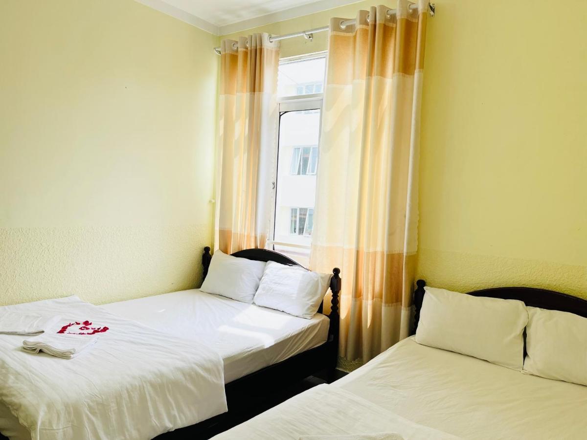 Khach San Xuan Quynh Hotel Да Лат Екстериор снимка