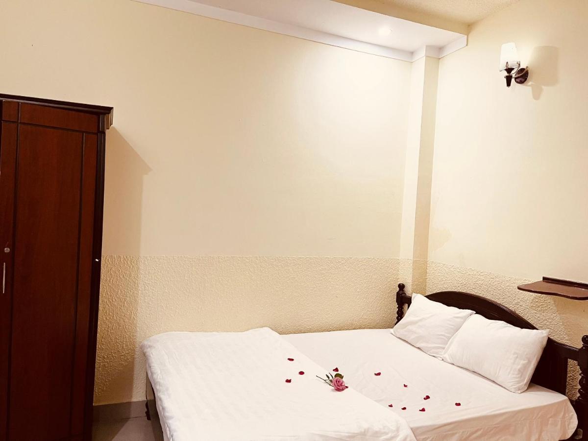 Khach San Xuan Quynh Hotel Да Лат Екстериор снимка